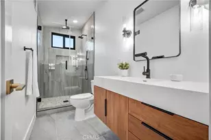 15335 Seine, Irvine, CA 92604 - Photo 23