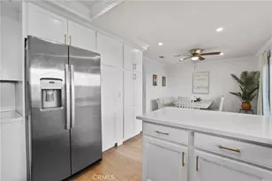 10 Goldenbush, Irvine, CA 92604 - Photo 25