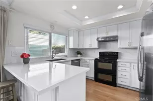 10 Goldenbush, Irvine, CA 92604 - Photo 23