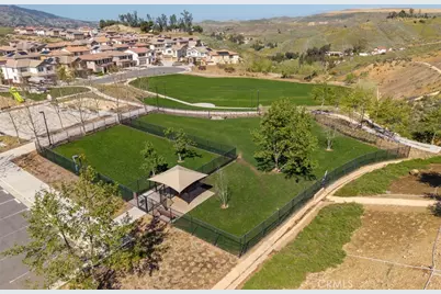 24258 Flora, Corona, CA 92883 - Photo 53