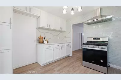 215 N McClay, Santa Ana, CA 92701 - Photo 31