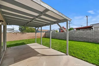 333 S Pampas, Rialto, CA 92376 - Photo 41