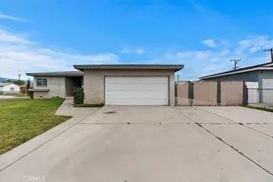 333 S Pampas, Rialto, CA 92376 - Photo 3