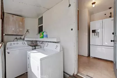 333 S Pampas, Rialto, CA 92376 - Photo 35