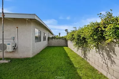 333 S Pampas, Rialto, CA 92376 - Photo 47