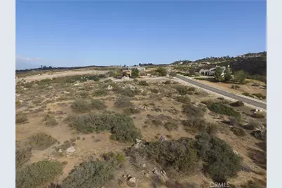 23016 Sky Mesa Road, Homeland, CA 92548 - Photo 7