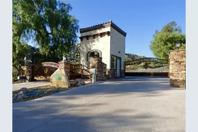 23016 Sky Mesa Road, Homeland, CA 92548 - Photo 15
