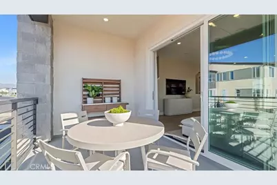 828 Sonia, Irvine, CA 92618 - Photo 9