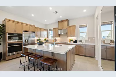 840 Sonia, Irvine, CA 92618 - Photo 3