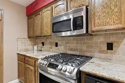 6317 Scenic Way, Bakersfield, CA 93309 - Photo 17