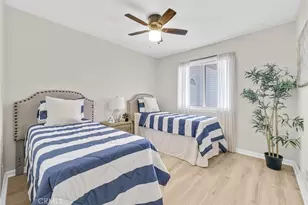 112 Stanford Ln, Seal Beach, CA 90740 - Photo 17