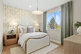 924 Chinon, Irvine, CA 92618 - Photo 25