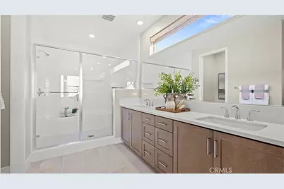 924 Chinon, Irvine, CA 92618 - Photo 17