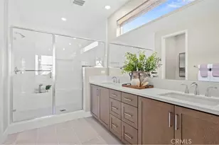 924 Chinon, Irvine, CA 92618 - Photo 17