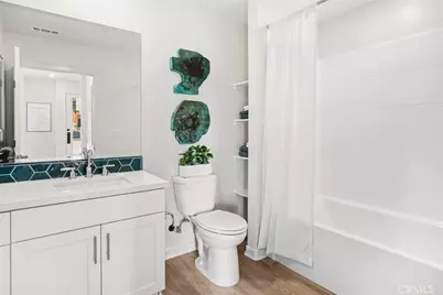 725 E. Route 66, Glendora, CA 91740 - Photo 7