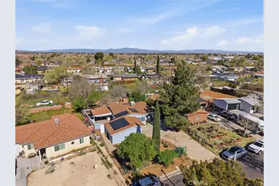 38893 Juniper Tree Rd, Palmdale, CA 93551 - Photo 29