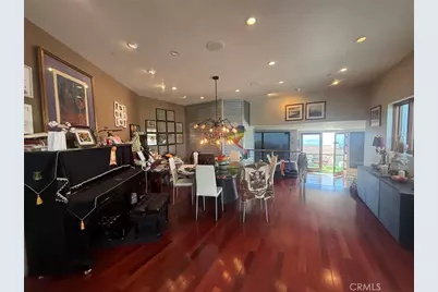 988 Acapulco, Laguna Beach, CA 92651 - Photo 11