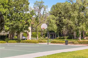 8 HEALDSBURY, Irvine, CA 92602 - Photo 31