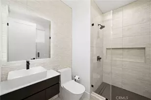 12840 S Seaglass Cir, Los Angeles, CA 90094 - Photo 21