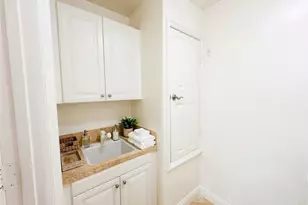 143 N Arnaz, Beverly Hills, CA 90211 - Photo 11