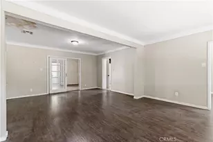 15000 Hamlin St, Van Nuys, CA 91411 - Photo 7