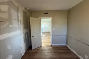 18955 Covello St, Reseda, CA 91335 - Photo 11