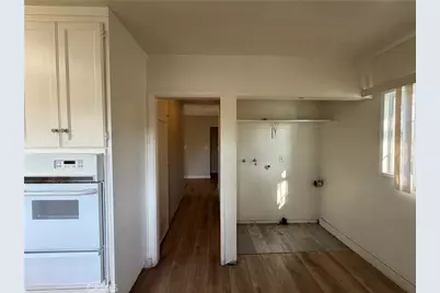 18955 Covello Street, Reseda, CA 91335 - Photo 5