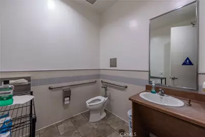 8925 Research Drive, Irvine, CA 92618 - Photo 29