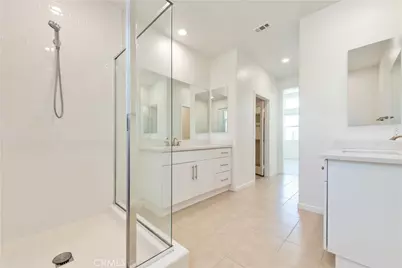 150 Fixie, Irvine, CA 92618 - Photo 21