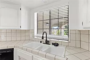 3205 Flintridge, Bakersfield, CA 93306 - Photo 15