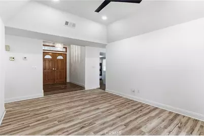 3205 Flintridge, Bakersfield, CA 93306 - Photo 9