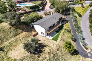 1909 Canyon, Redlands, CA 92373 - Photo 31