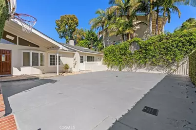 26581 Saddleback Dr, Mission Viejo, CA 92691 - Photo 5