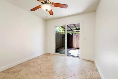 630 S Knott #6, Anaheim, CA 92804 - Photo 11