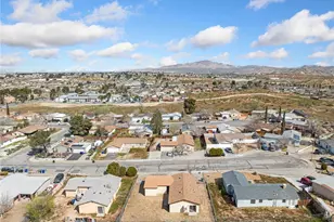 16615 Batson Pl, Victorville, CA 92395 - Photo 27