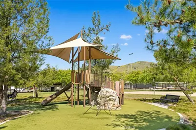 136 Newburry, Irvine, CA 92618 - Photo 37