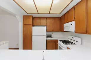 19311 Sunray Ln, Huntington Beach, CA 92648 - Photo 13