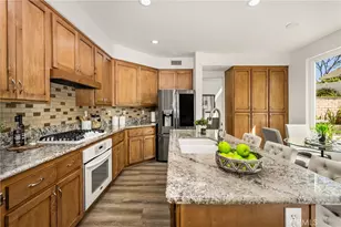 64 Toulon, Lake Forest, CA 92610 - Photo 15