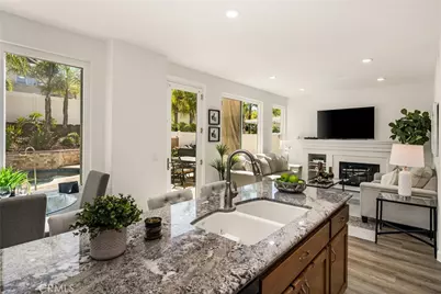 64 Toulon, Lake Forest, CA 92610 - Photo 11