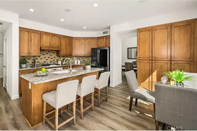 64 Toulon, Lake Forest, CA 92610 - Photo 29