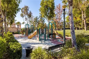 40 Paso Robles, Irvine, CA 92602 - Photo 11