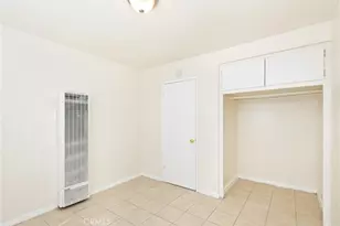 15564 Hesperia, Victorville, CA 92395 - Photo 13