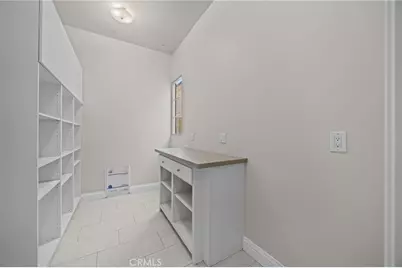 61 Bloomington, Irvine, CA 92620 - Photo 11