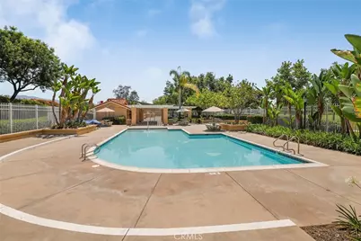 2 Via Empanada, Rancho Santa Margarita, CA 92688 - Photo 35