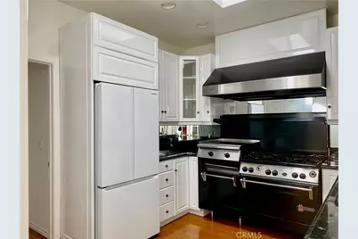 222 Marine, Newport Beach, CA 92662 - Photo 9