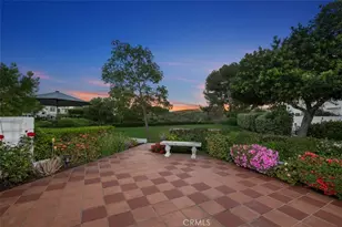 2 Mirador, Irvine, CA 92612 - Photo 3