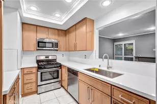 2325 S Mira Ct, Anaheim, CA 92802 - Photo 19