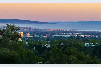 1000 N Bundy, Los Angeles, CA 90049 - Photo 19