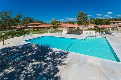 14211 Cherrywood, Tustin, CA 92780 - Photo 25