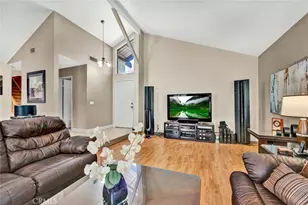 14211 Cherrywood, Tustin, CA 92780 - Photo 3